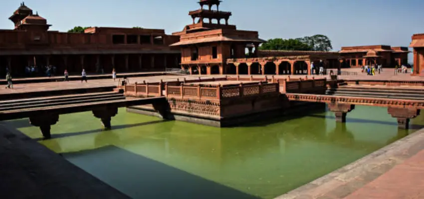 Agra via Fatehpur Sikri